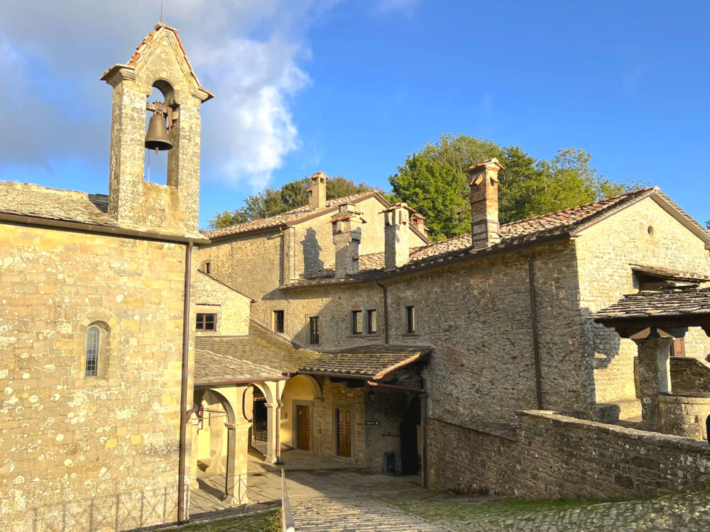 Dog Trekking sui Sentieri e Santuario della Verna